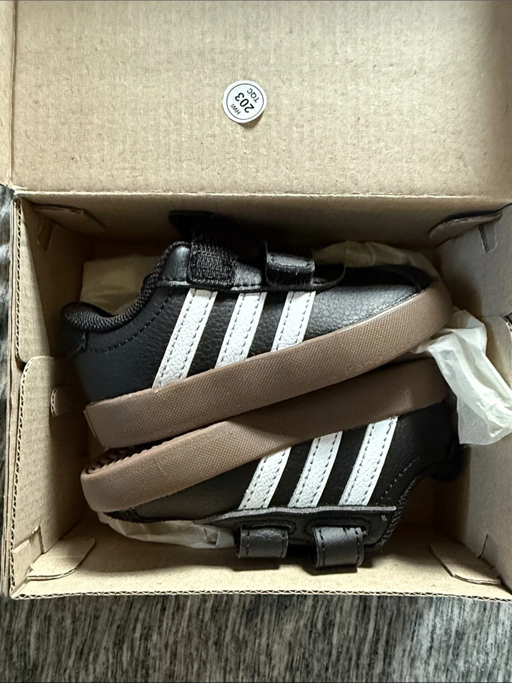 Adidas Black and White VL Court 3.0 CFI Shoe Box - Picture 2 of 5